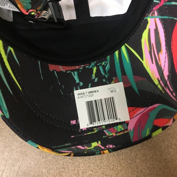 NWT Nike Sports Tailwind floral Adjustable hat - Picture 4 of 6